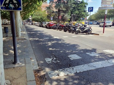 La Paeria renova el paviment de l’avinguda Francesc Macià