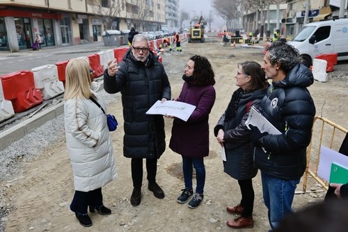 Imatge de la notícia Avança la transformació del carrer Riu Ebre en un espai amb més arbrat i ombra pel gaudi del veïnat