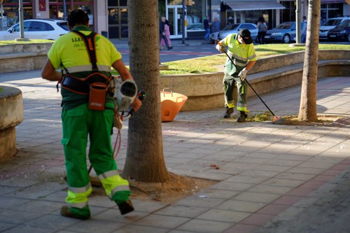 Imatge de la notícia El Barri a Barri farà neteja intensiva tres dies a la zona d’Universitat i Escorxador