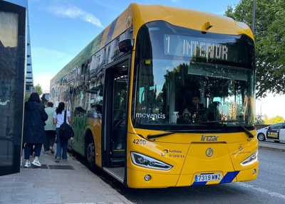 El govern municipal acorda que el servei d’autobusos urbans se segueixi prestant en règim de concessió