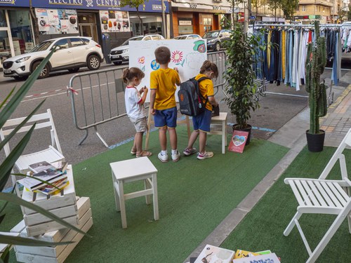 Imatge de la notícia El Parking Day dona inici a la Setmana Europea de la Mobilitat a Lleida 