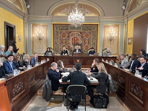 Imatge de la notícia El ple aprova licitar el contracte més important de la Paeria, que permetrà “una ciutat molt més neta i l’excel·lència en la gestió de residus”