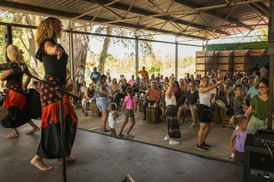 El ritme del Garrotín posa el punt i final al cicle d’estiu de l’Art a l'Horta