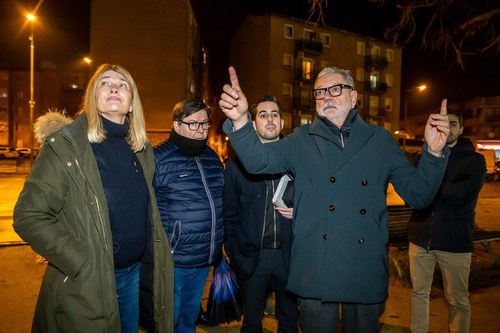 Imatge de la notícia Es reprenen les visites als barris per explicar la millora de l’enllumenat i l’eliminació de punts foscos