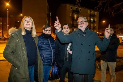 Es reprenen les visites als barris per explicar la millora de l’enllumenat i l’eliminació de punts foscos