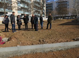 Imatge de la notícia L’Ajuntament de Lleida urbanitza la Plaça del Turó de Gardeny, amplia l’espai enjardinat i crea un parc infantil