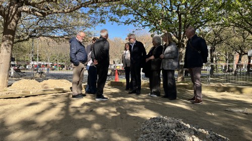 Imatge de la notícia La Paeria adequa l’espai de petanca de la plaça Magnòlies per fer un entorn més confortable i accessible