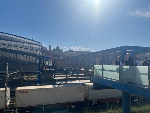 Imatge de la notícia La Paeria i el Ministeri de Transports comparteixen la necessitat d’avançar en la línia de rodalies Lleida-Montsó