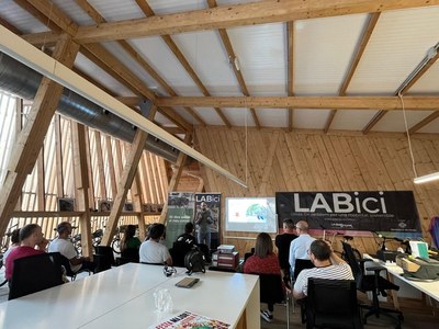 La Paeria lliura les bicicletes dels projectes LABici i Un mes sense el meu cotxe
