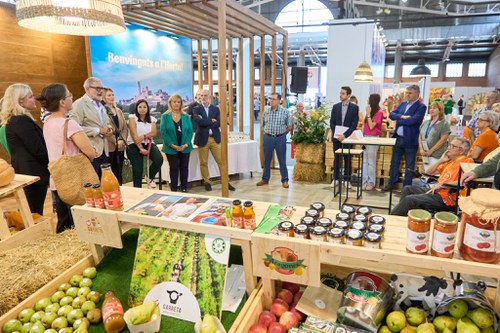 Imatge de la notícia La Paeria reivindica l’Horta de Lleida a l’estand municipal de la Fira de Sant Miquel