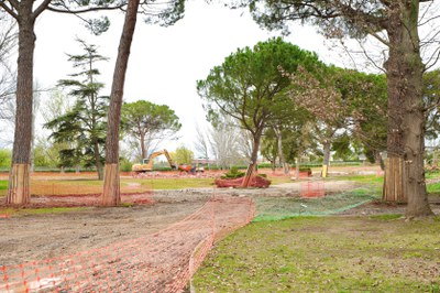 La primera fase de renaturalització del Parc de Les Basses contempla la demolició de l’espai pavimentat i la construcció de dues basses