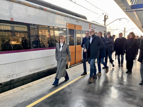 Imatge de la notícia Larrosa: “Cal seguir treballant per instituir un veritable model de Rodalies per la plana de Lleida”