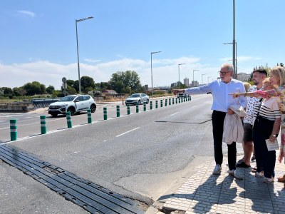 Pilones al Pont de Pardinyes per reforçar la seguretat viària