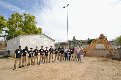 Una brigada d’onze joves en situació de vulnerabilitat realitza millores en jardineria i manteniment d’espais públics a Lleida
