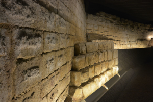 Imatge del event Diumenges d'arqueologia. 28N Les muralles d'Anselm Clave, 47