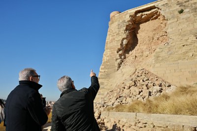 La Paeria treballa en la consolidació de les muralles de la Seu Vella