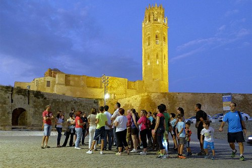 Imatge de la notícia El Consorci programa una passejada per descobrir el vincle de l’aigua amb el monument, el recorregut nocturn Xino-Xano i una activitat de contacontes pels més petits