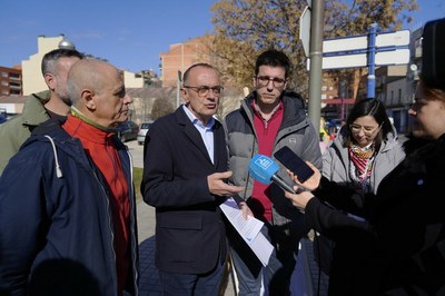 Comencen les obres del carril bici de l’INS Montsuar