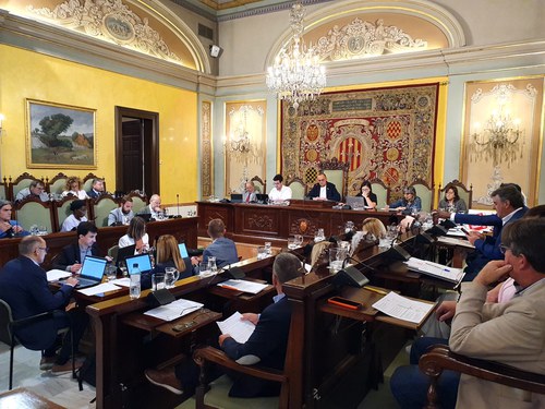 Imatge de la notícia El Ple de la Paeria aprova delimitar 11 àrees a la ciutat per impulsar la rehabilitació d’uns 2.500 habitatges socials 