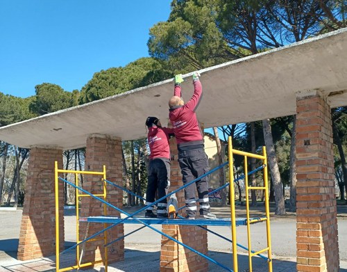 Imatge de la notícia La brigada Lleida Ciutat Amable neteja i arranja l’accés al parc Les Basses