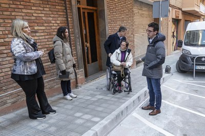 La Paeria arranja el carrer Indíbil i Mandoni per a millorar-ne l'accessibilitat