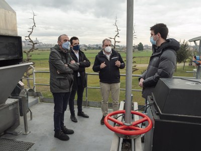 La Paeria i l'Agència Catalana de l'Aigua impulsen la instal·lació de 285 panells solars a les teulades de la depuradora de Lleida 