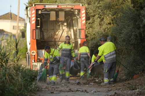 Imatge de la notícia Neteja intensiva entorn del carrer Roda d’Isàbena