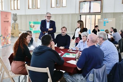 Taller participatiu Imaginem l’antiga estació d'autobusos per proposar nous usos per a l’equipament