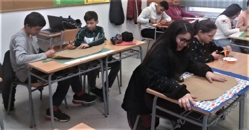 Imatge de la notícia Deixalleria mòbil i esmorzar sostenibles a l'institut