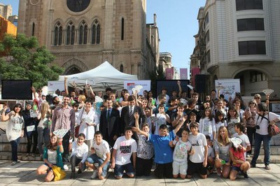 70 alumnes de Guindàvols i Joan Oró participen en la cursa de mitjans de transport escolar