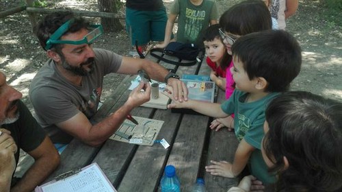 Imatge de la notícia Anellament de 47 ocells de 18 espècies diferents en el taller d'aquest diumenge a La Mitjana