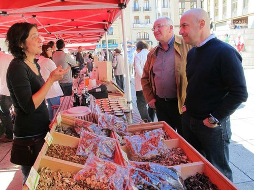 Imatge de la notícia El Mercat de l'Hort a Taula, tot el dia per la Fira de Titelles