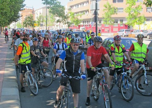 Imatge de la notícia Jornada festiva i esportiva per defensar el cabal ecològic del riu Segre