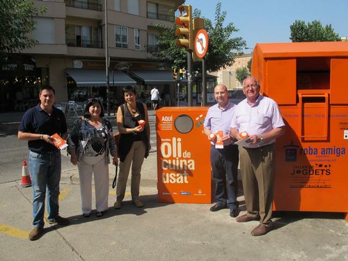 Imatge de la notícia La Paeria amplia el servei de recollida d'oli domèstic