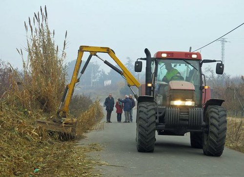 Imatge de la notícia La Paeria arranja i millora els camins de l'Horta 