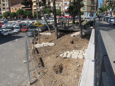 La Paeria millora l'àrea enjardinada del pàrquing del Rectorat