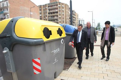 Nou desplegament de contenidors de recollida selectiva amb sistema de càrrega lateral a 4 barris de Lleida