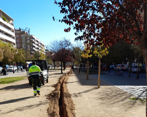 Imatge de la notícia Obres per instal·lar la xarxa de reg a la rambla Corregidor Escofet 