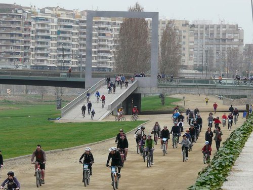 Imatge de la notícia Pedalada popular en el marc de la celebració de l'any 2010 del riu Segre