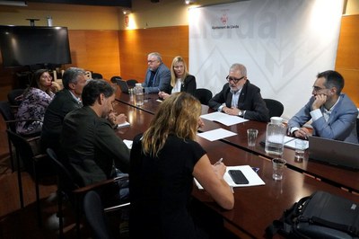 Trobada de l’alcalde Larrosa amb els agents del sector immobiliari de Lleida