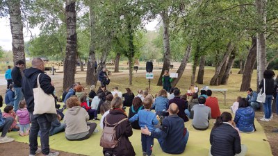 Un miler de persones celebren un cap de setmana de festa a La Mitjana