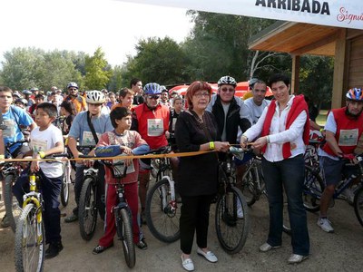 Uns 1.500 ciclistes estalvien unes 2.500 kilos de CO2